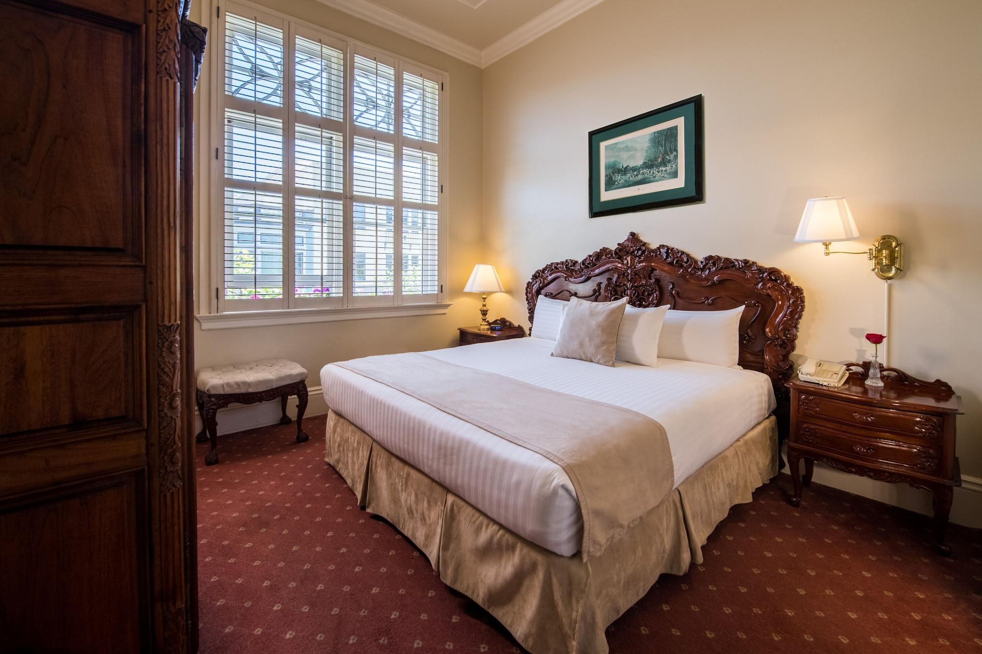 The Monterey Hotel Екстериор снимка